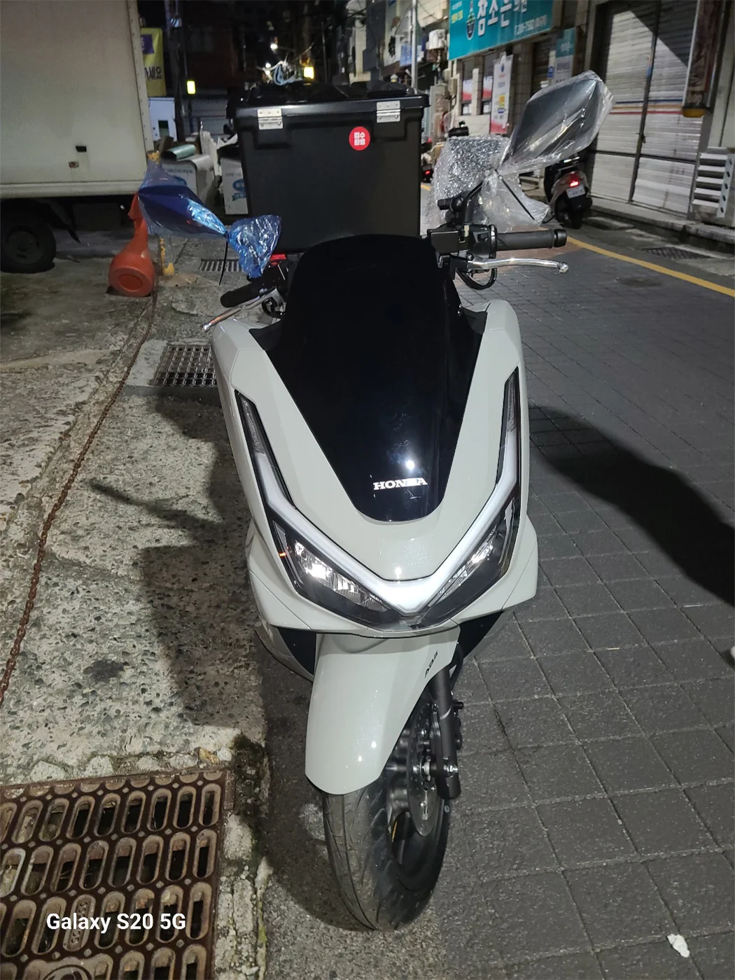부산 PCX [출고00624]